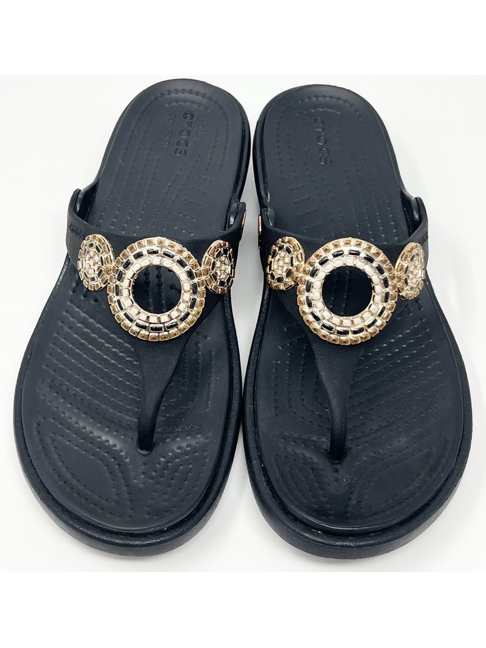 Crocs Sanrah Women’s Size 11 Embellished Wedge Flip Flop Sandals Black